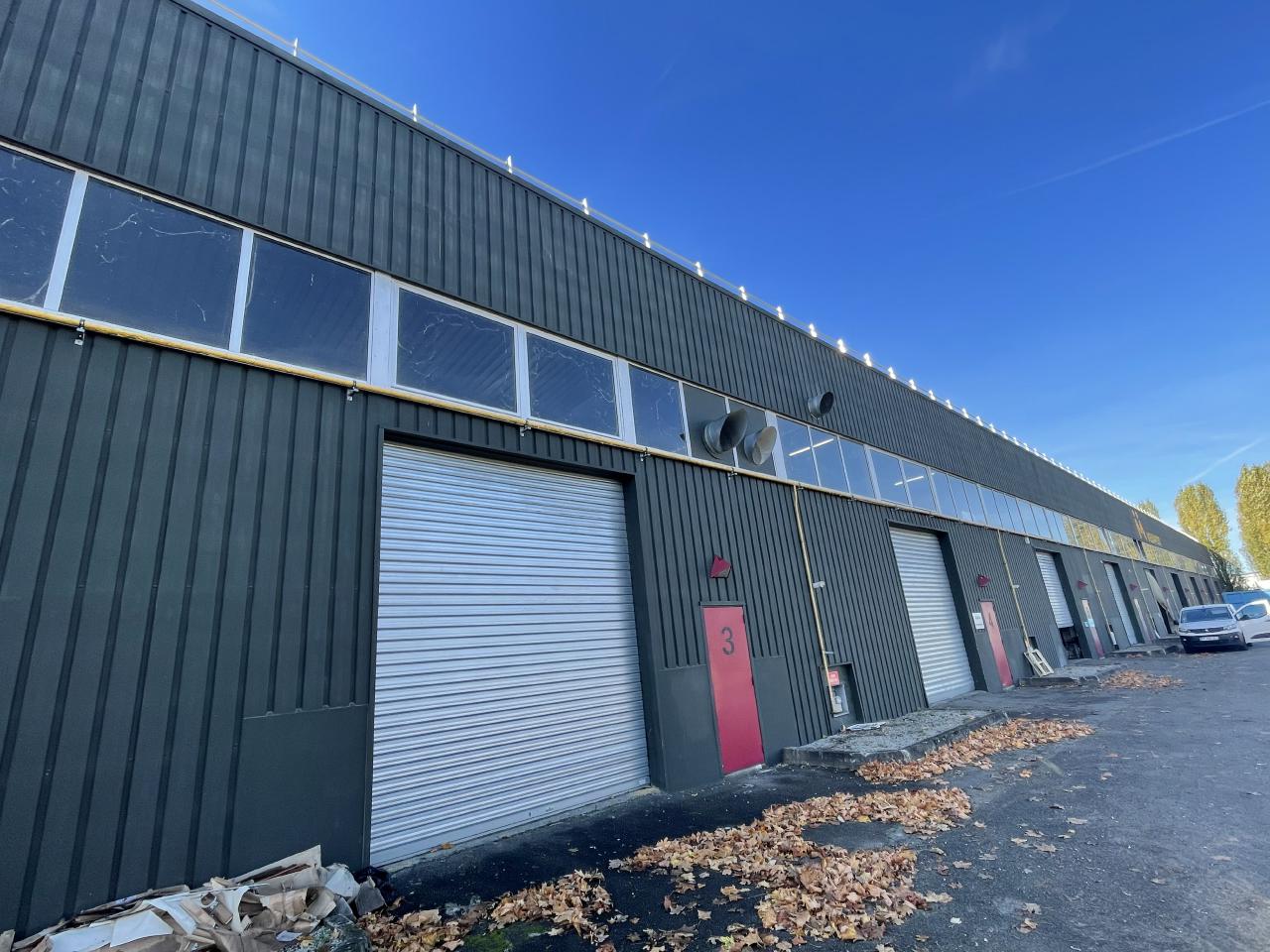 Local d'activité Coignières 1243m² Location local d'activité Coignières Yvelines OLACT2204253 2